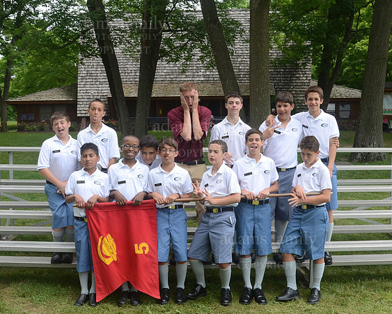 Cabin136 - 02