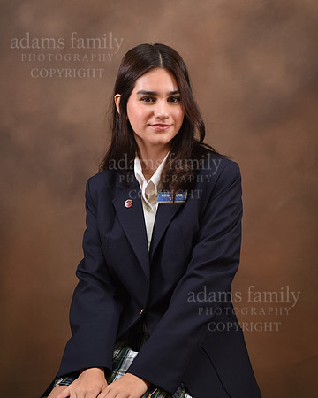 Alvarez, Regina - Freshman