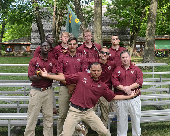 D6-Staff1