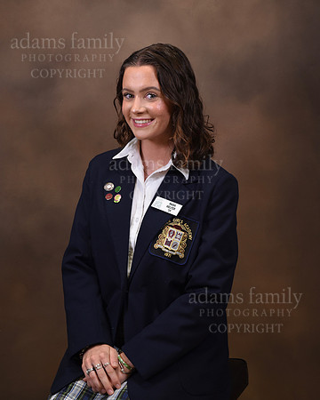 Helfer, Mara - Senior
